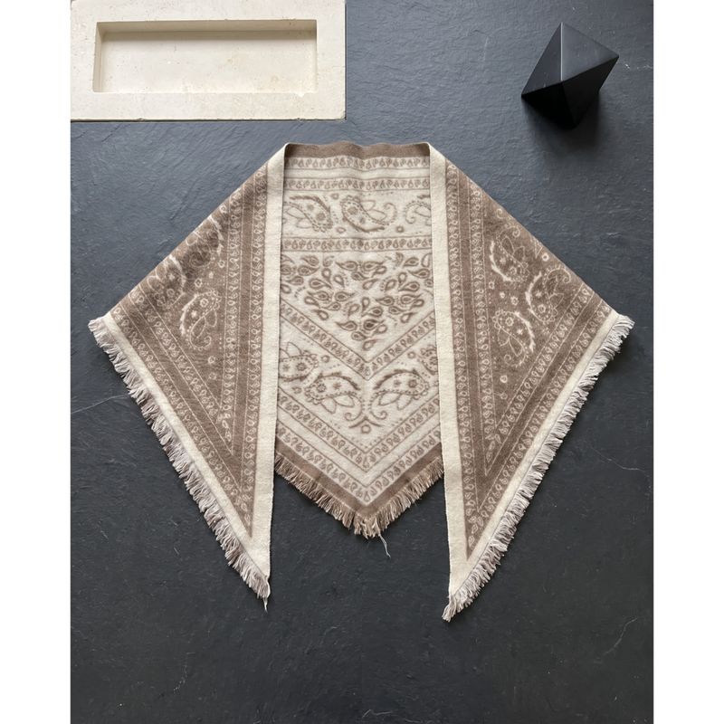 7152 Trekantskjerf ullmix - taupe/beige